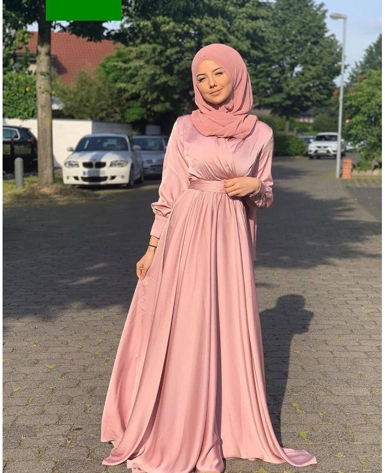 AMEERA DRESS PINK