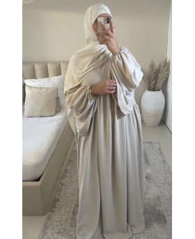 IHSAN ABAYA NUDE