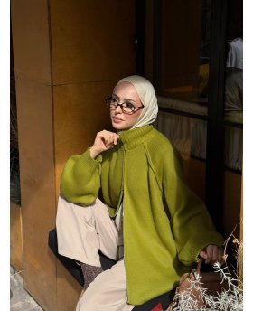 AMANI SWEATER OLIVE GREEN